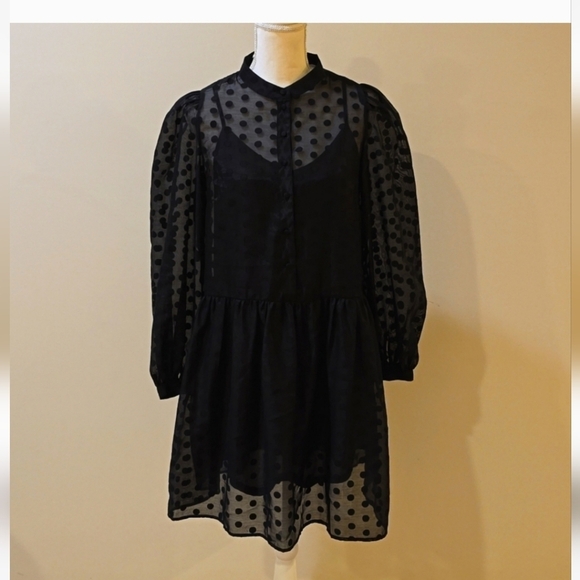 H&M dress. Size XS - Picture 1 of 13